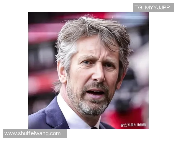 荷兰足球明星现状解析及未来发展展望